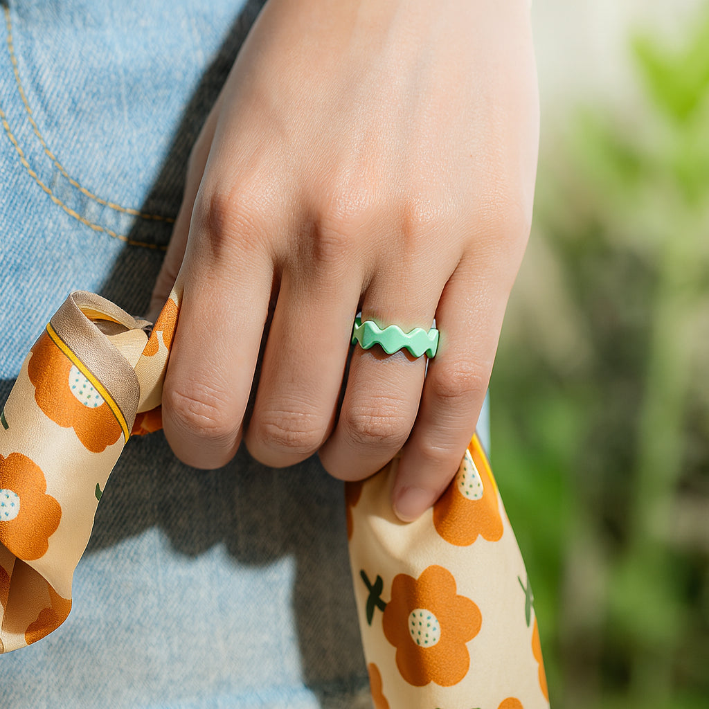 ITGlife® Breathable Love Silicone Ring - Light Green