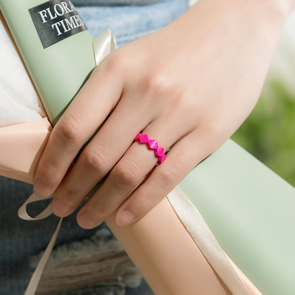 ITGlife® Breathable Love Silicone Ring - Rose