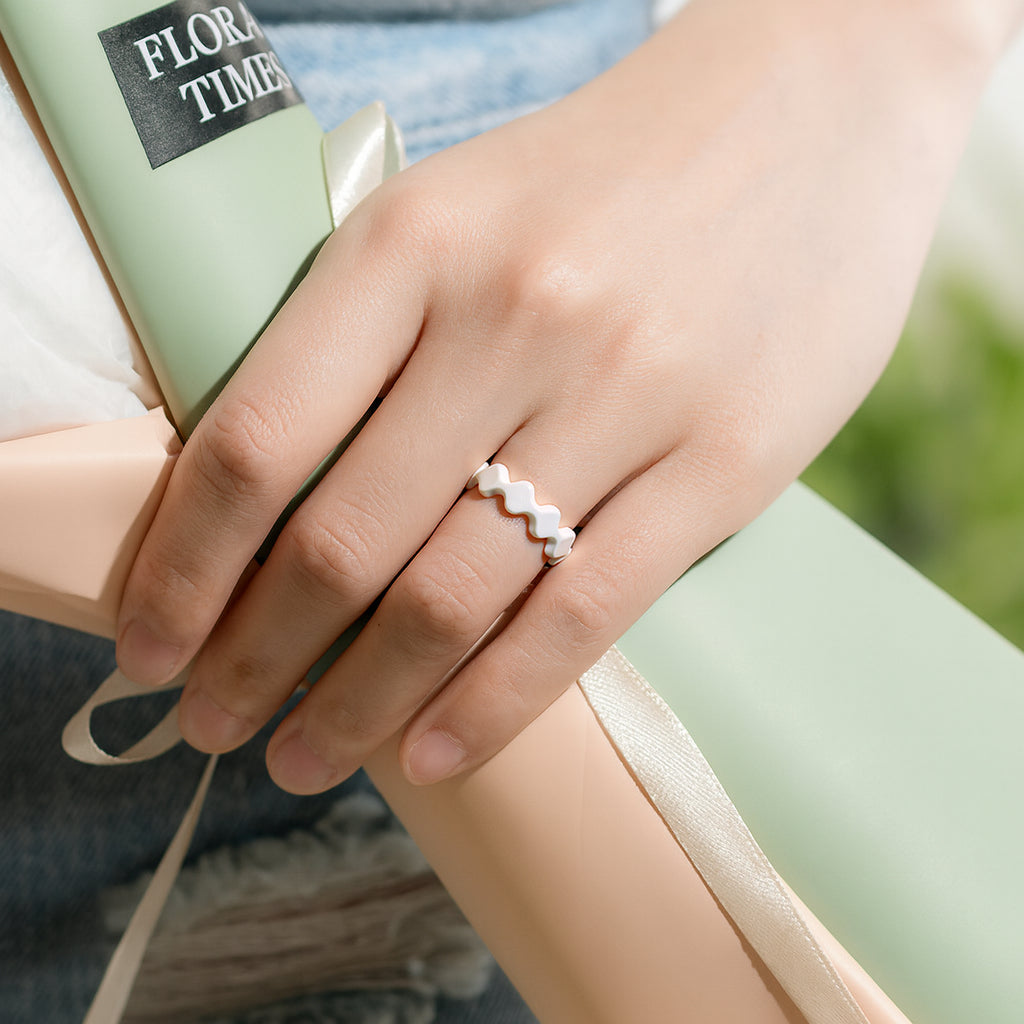 ITGlife® Breathable Love Silicone Ring - White